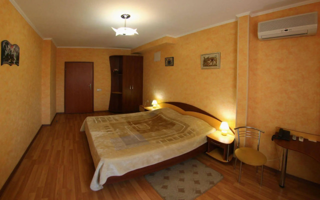 Comfort Hotel