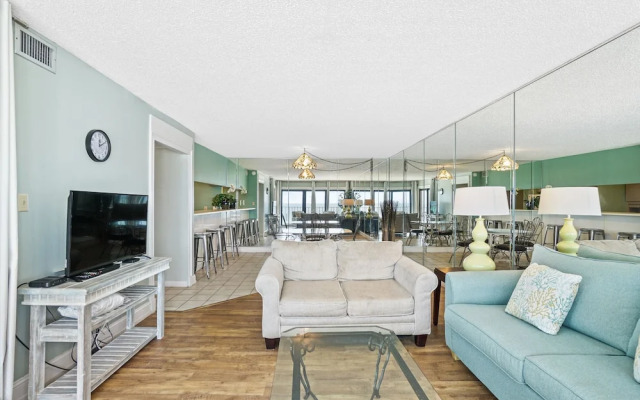 Moondrifter by Panhandle Getaways