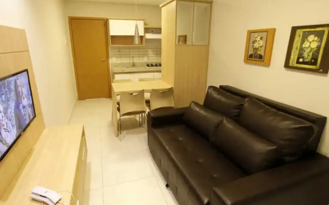 Everest Flat Service