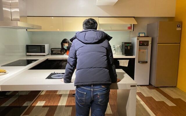 Owl Hostel
