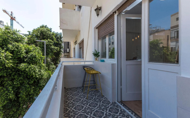 1B Patio beach house premium location w/2 balcony