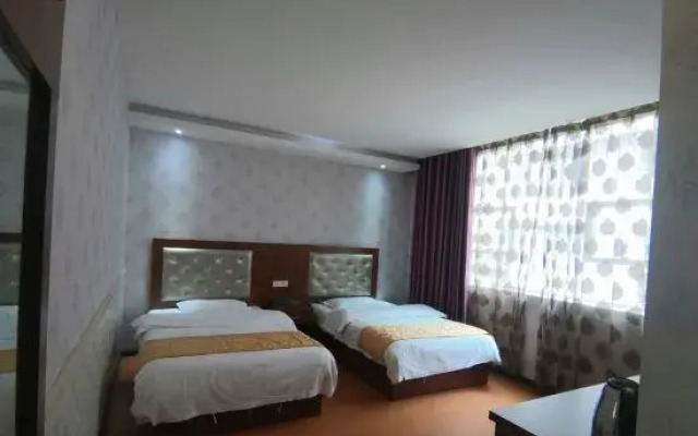 Cengong Ying Jena Business Hotel