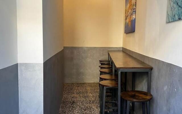 Bookarest Hostel Malta