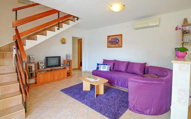 Stunning Home in Rabac With 4 Bedrooms and Outdoor Swimming Pool