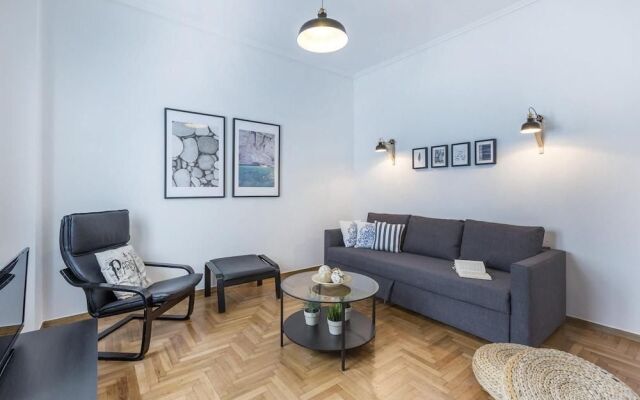 Elegant 2 bedroom apartment in Thissio