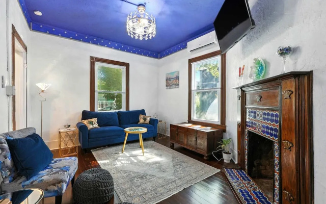 Periwinkle Perch - Home for 4