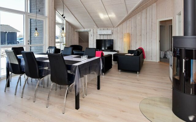 Luxury Lakeside Retreat - By Traum Ferienwohnungen