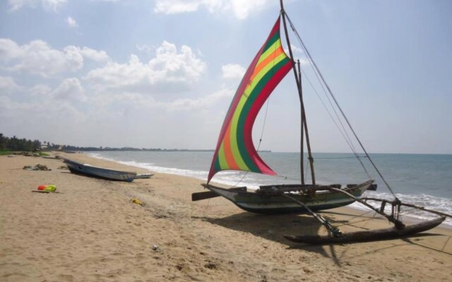 Paradise Beach Hotel