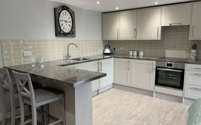 Stunning 1-Bed Apartment in Newmarket