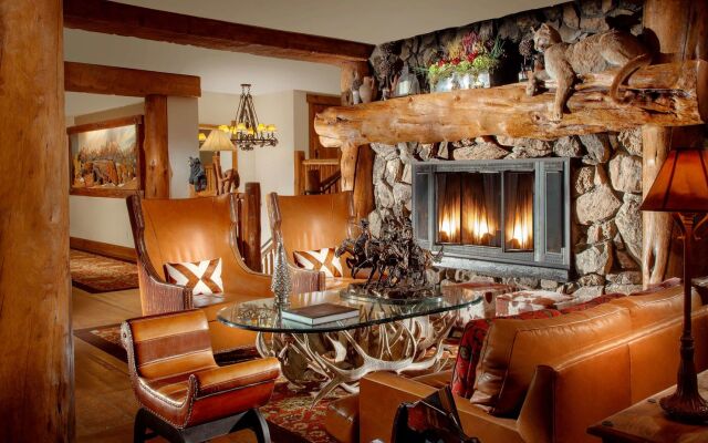 Snake River Lodge - Amenities at Sister Property