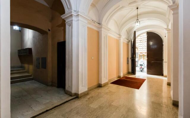 Repubblica Exclusive Apartment