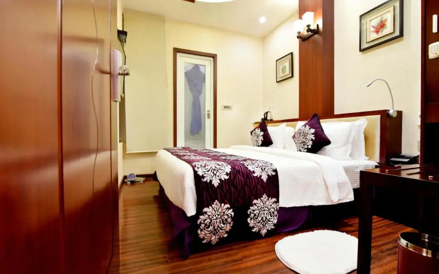 Hotel Kama International