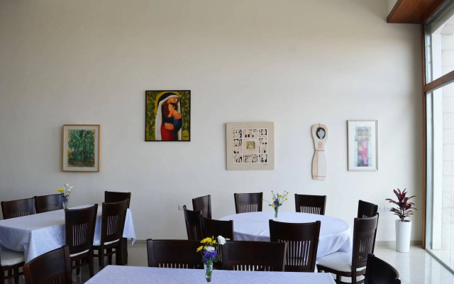Taybeh Golden Hotel
