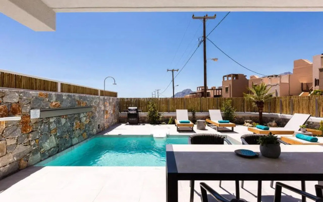 Villa Daphne-Naiades/ 2 bedrooms,luxury,beachfront