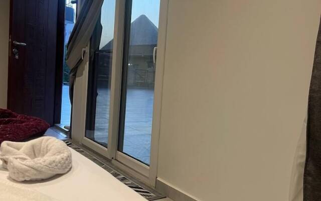 Pyramids Heritage INN