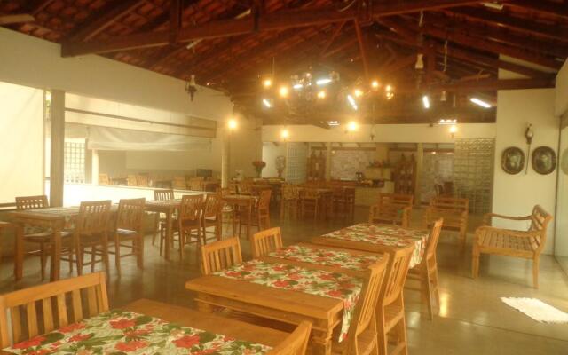 Hotel Pousada Chalé Das Flores