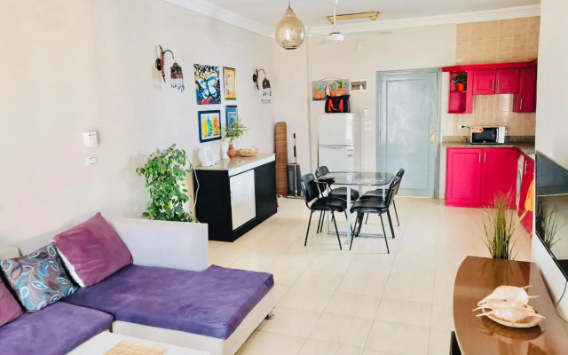 Panda House Sheraton Road