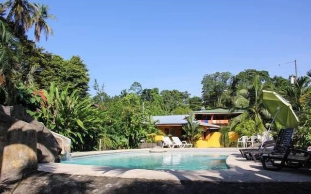 Aiyana Lodge