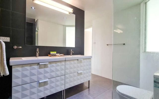 Ramada Suites by Wyndham Seafront Coral Coast