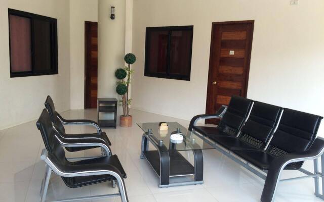 Rovic'S Tourist Hotel