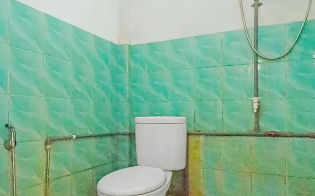 SPOT ON 92554 Budi Homestay SyariahNearGrand Batam Mall