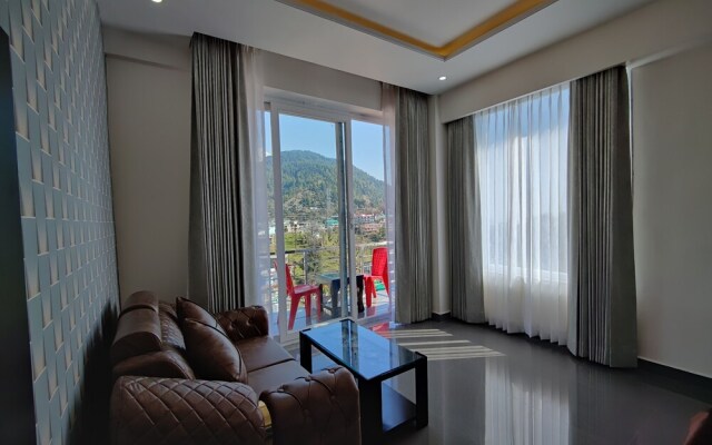 Aliza Inn and Suites