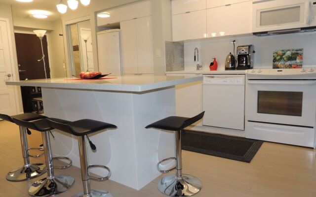 Iceboat Terrace Luxury Condos