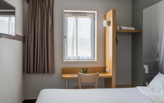 B&B HOTEL Troyes Saint-Parres-aux-Tertres