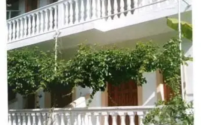 Niki Rena Apartments