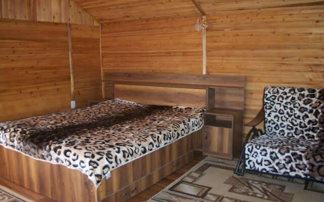 Hotel Enirest