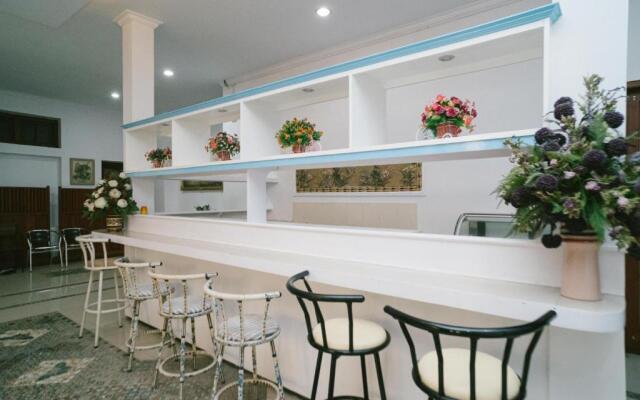 Urbanview Hotel Griya Surya Malang by RedDoorz