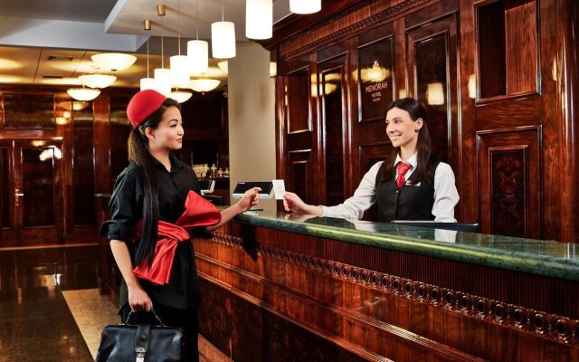 Menorah Hotel
