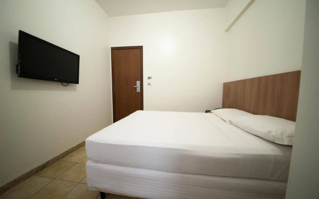 Premium Executive Hotel