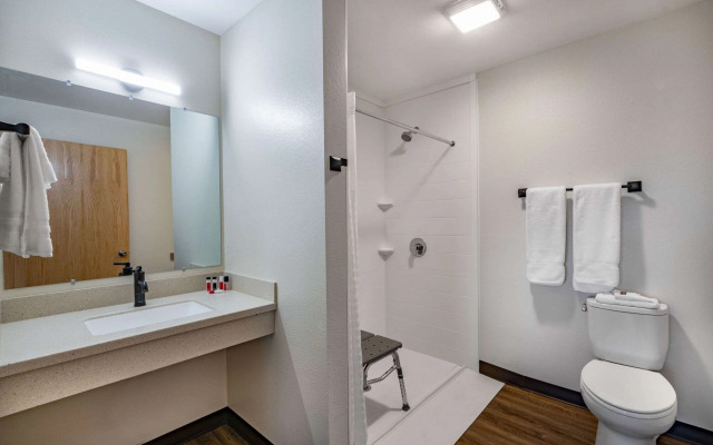 Travelodge by Wyndham Lovell/Bighorns