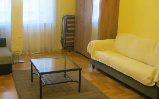 Classical Apartment in Downtown