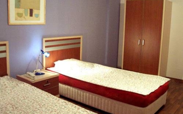 Ev Gibi Suite Hotel