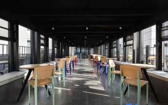 Chengdu Desti Youth Park Hostel TaiKooLi