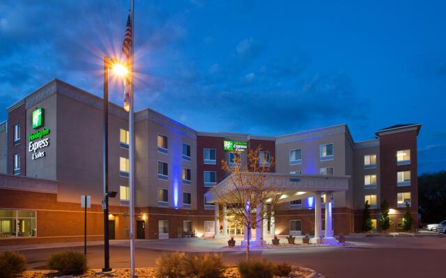 Holiday Inn Express Hotel & Suites Denver North - Thornton, an IHG Hotel