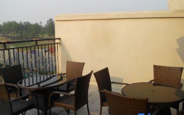 Yujiashu Holiday Hotel