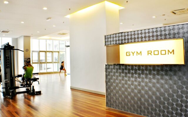 NaiBnB @ Regalia Residence