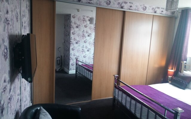 Mowbray Apartments
