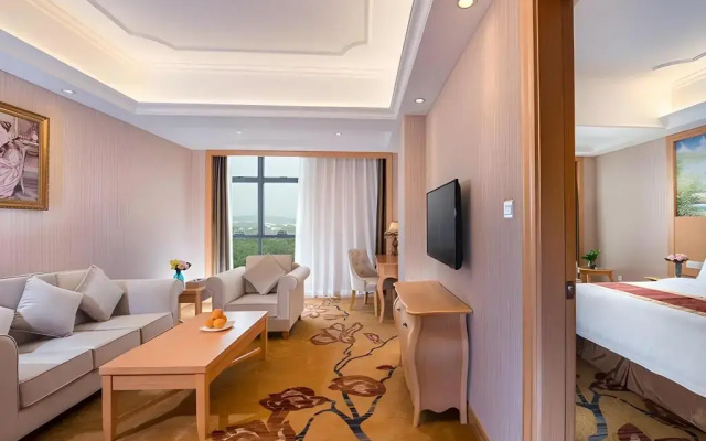 Vienna Hotel (Shenzhen Lilang Wanguocheng)