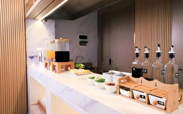 Lavande Hotel (Zhongshan Shiqi Daxin Xinduhui)