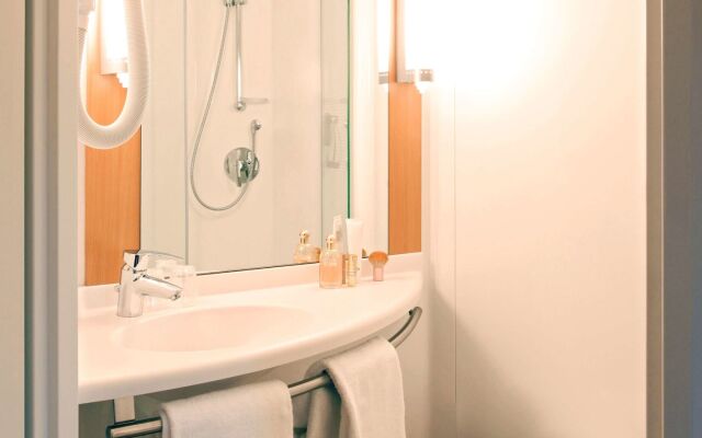 ibis Manosque Cadarache