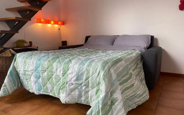 Impeccable 1-bed Studio in Napoli