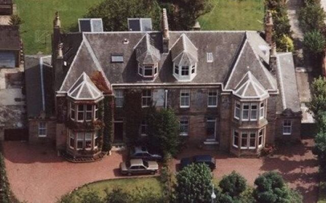 Langley Bank Guest House