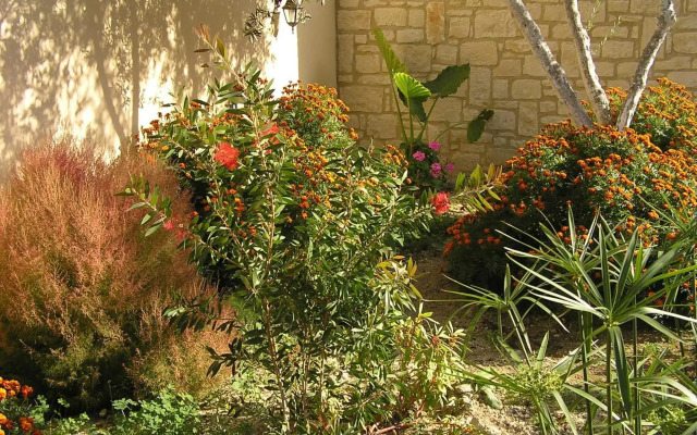 Stratos Villas