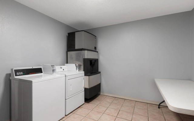 Baymont by Wyndham Moss Point