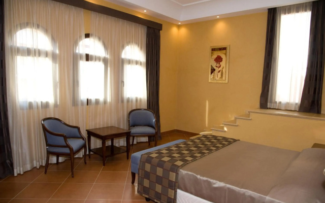 Artemis Hotel