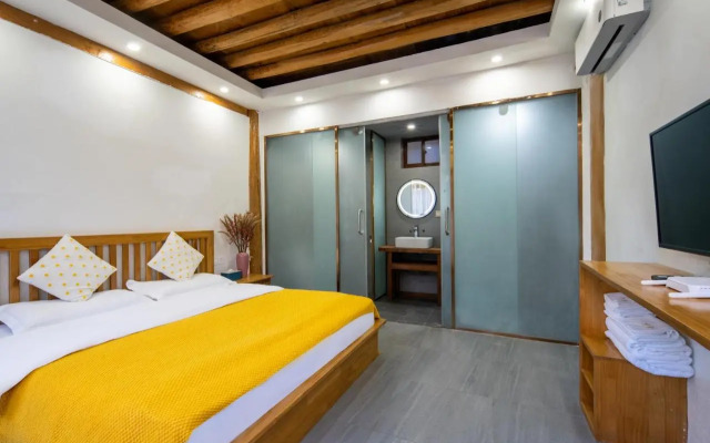 Lijiang Yinyiju Inn